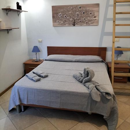 サッサリCasa Di Carlo E Chiaraアパートメント エクステリア 写真